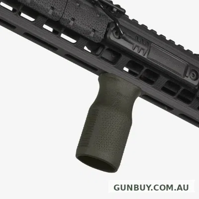 Magpul M-LOK MVG - MOE Vertical- ODG
