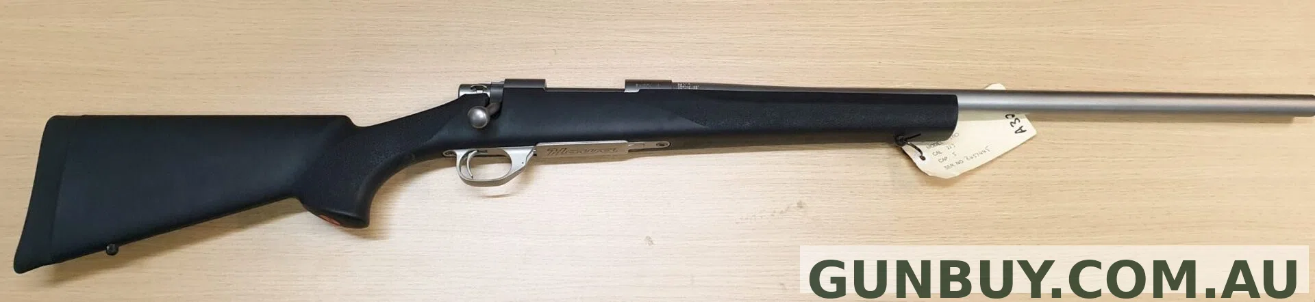 Howa 1500 SS Varmint/Hogue stock