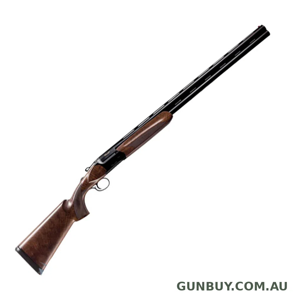 Akkar Churchill 812