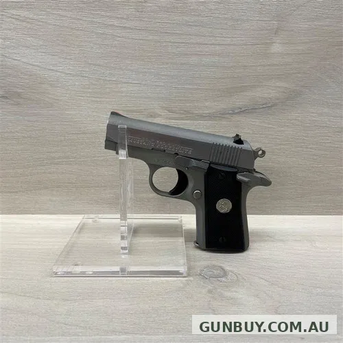 Colt Mustang Pocketlite