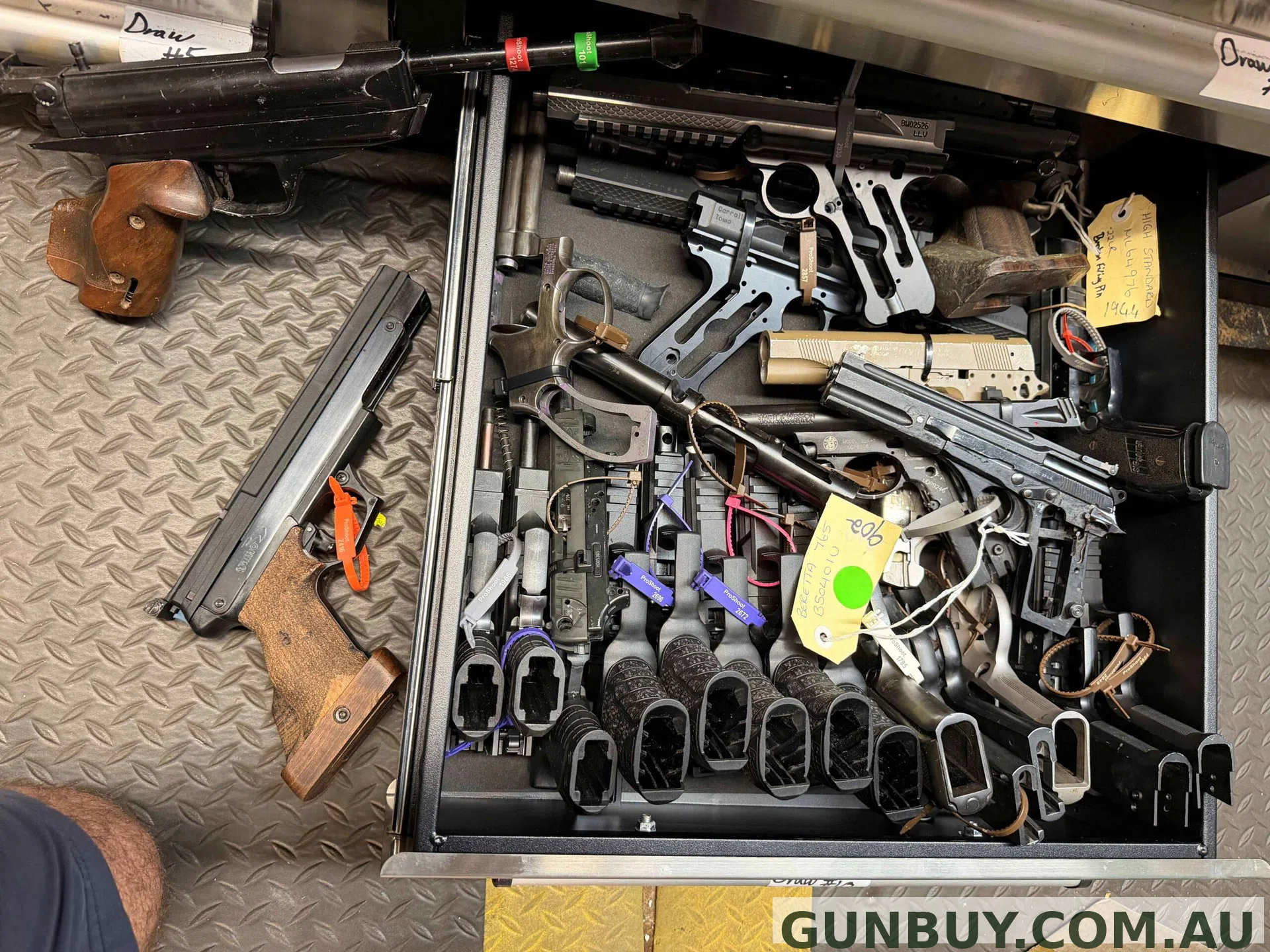 Pistol Pistol Parts Variety