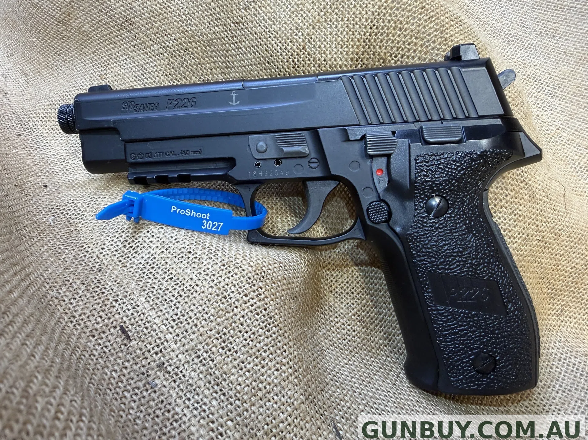 Sig Sauer P226, Mag Cap 8, 127mm