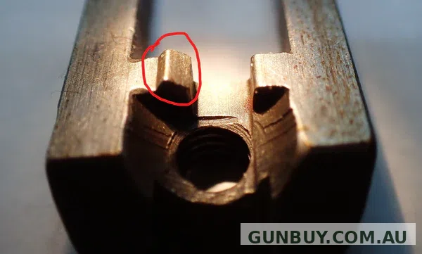 Brno Bolt Guide/Ejector (BG451)