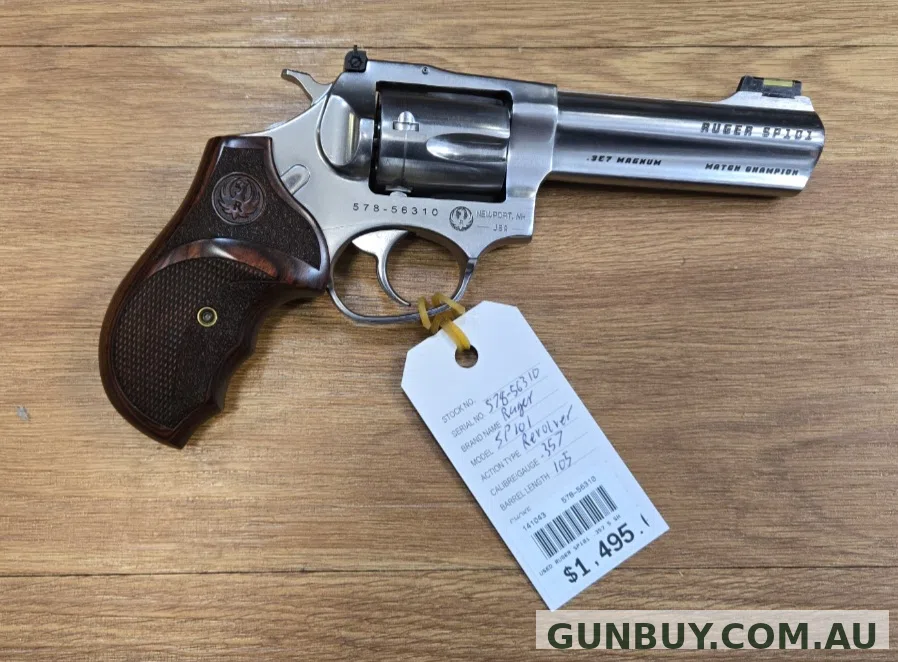 Ruger SP101 5 Shot w/ Speed Bee Holster