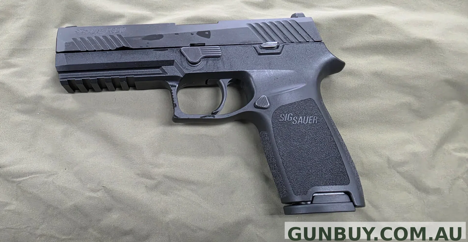 Sig Sauer P320 9mm