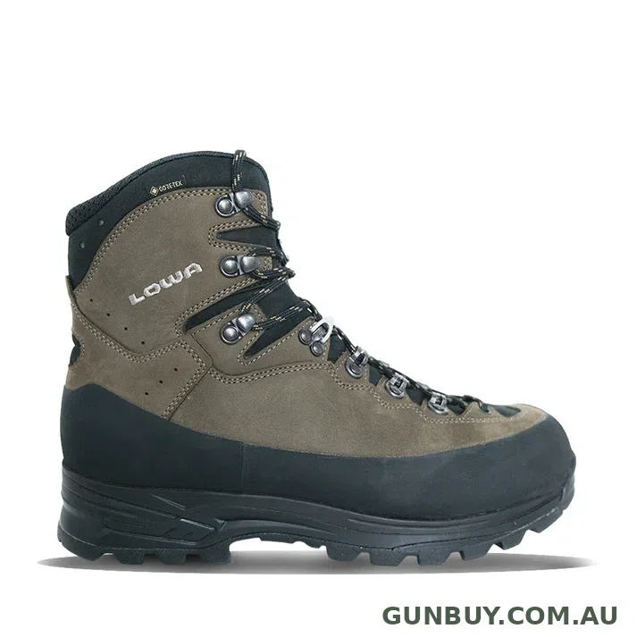 LOWA Highcountry Evo GTX