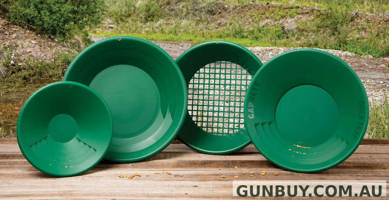 Garrett Deluxe Gold Pan Kit