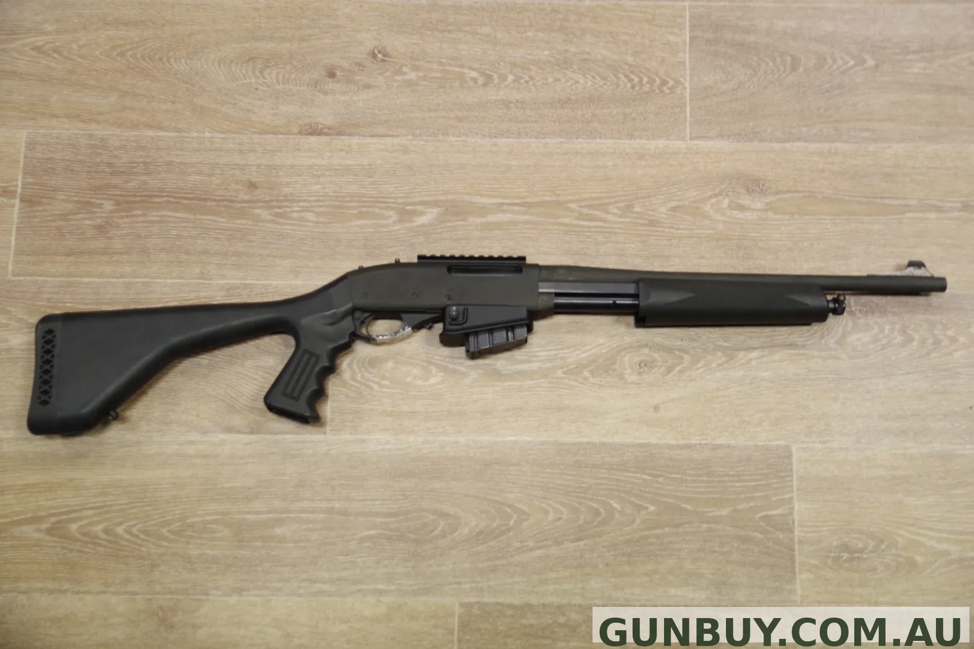 THE ADELAIDE GUN SHOP PTY LTD S/H REMINGTON 7615 PUMP ACTION RIFLE 223 (FY671)