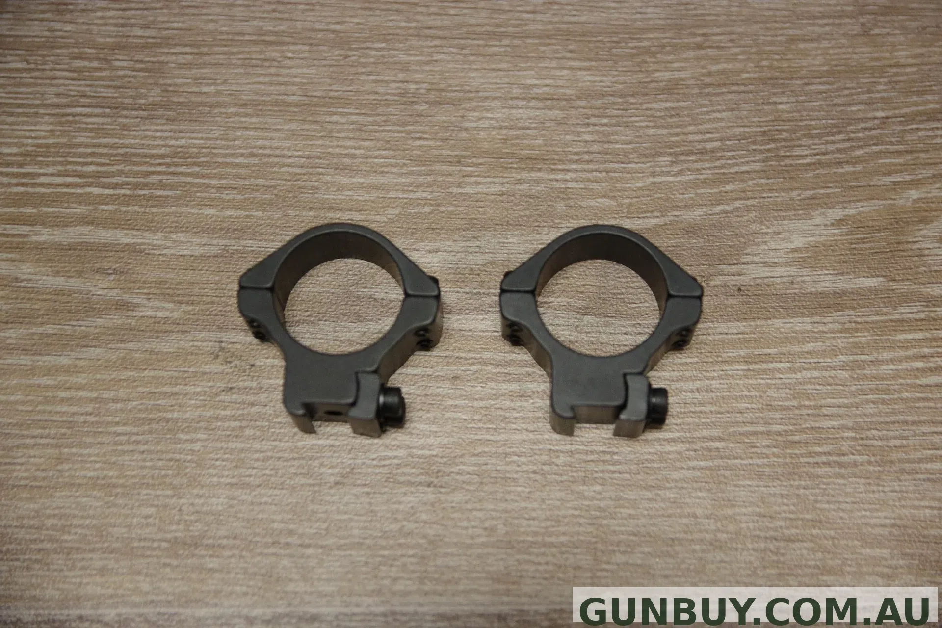 THE ADELAIDE GUN SHOP PTY LTD S/H SPORTSMATCH 3/8th 30mm MEDIUM RINGS