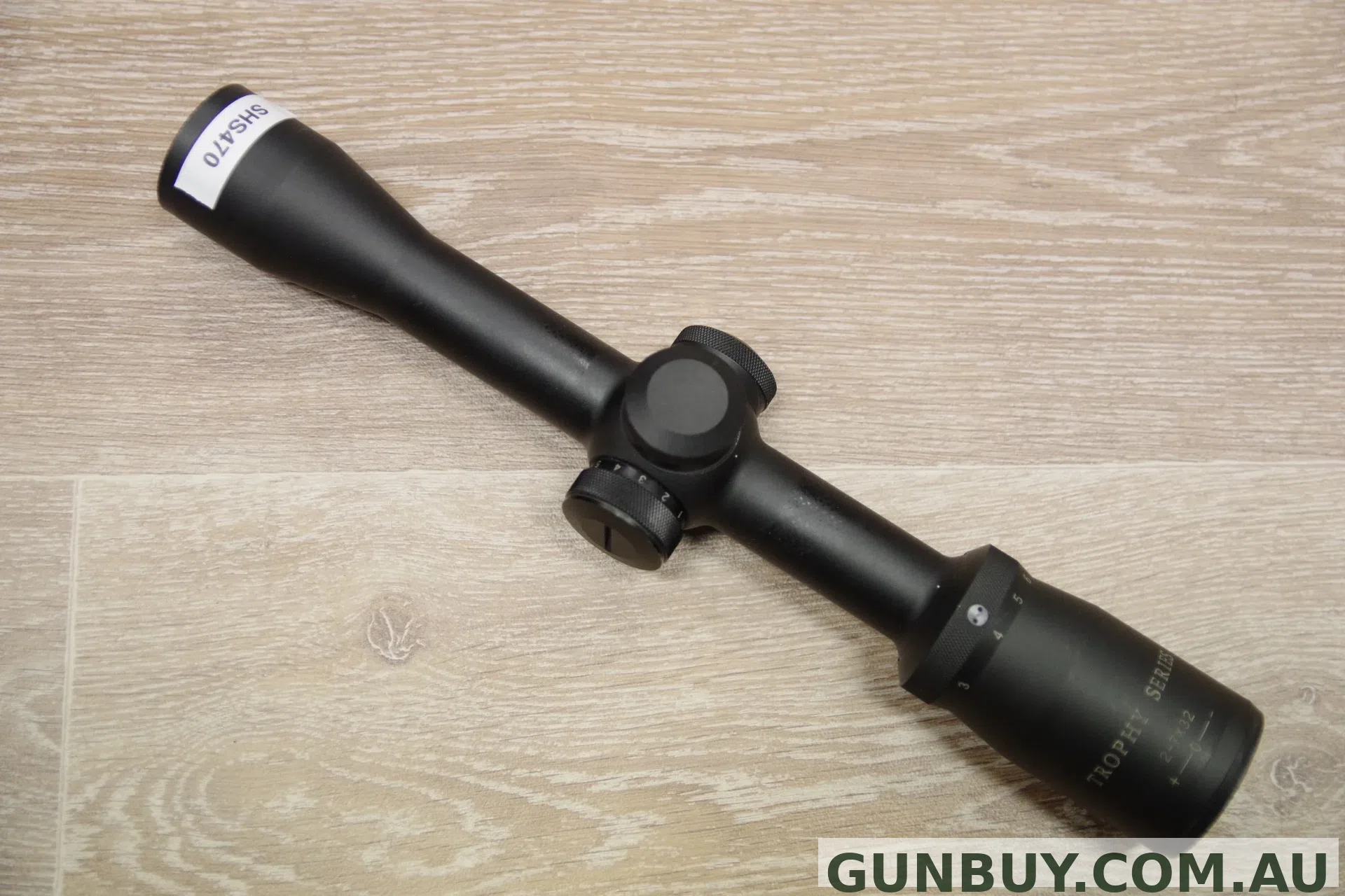 THE ADELAIDE GUN SHOP PTY LTD S/H TROPHY SERIES 2-7x32 SCOPE (SHS752).