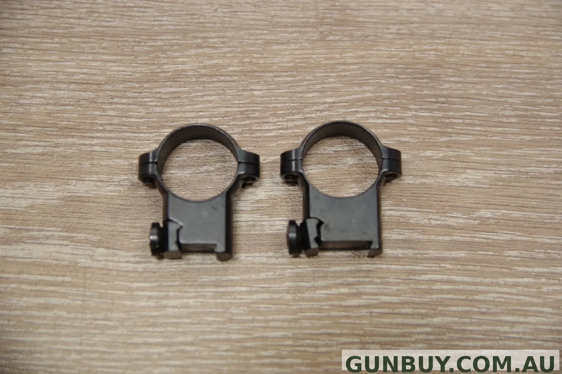 THE ADELAIDE GUN SHOP PTY LTD S/H LEUPOLD 25mm (1") MEDIUM RINGS TO SUIT SAKO 75 / 85