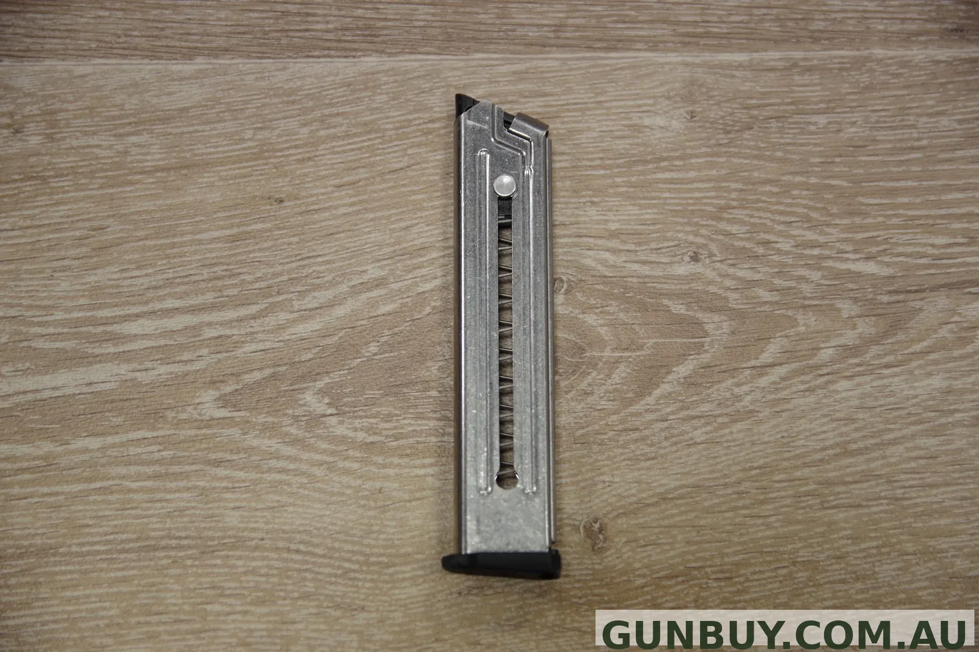 THE ADELAIDE GUN SHOP PTY LTD S/H SMITH & WESSON VICTORY 10 ROUND MAGAZINE 22LR