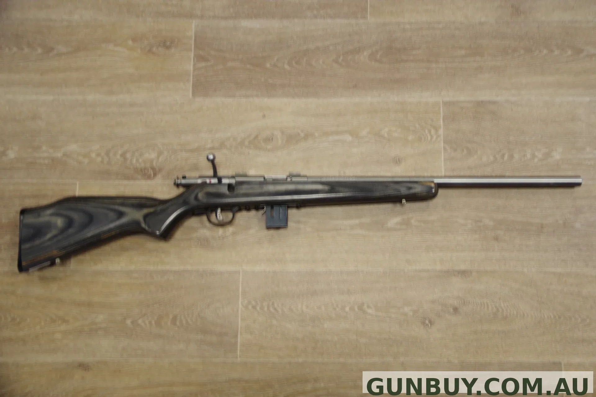 THE ADELAIDE GUN SHOP PTY LTD S/H SAVAGE 93R17 BOLT ACTION RIFLE .17HMR (FZ051)